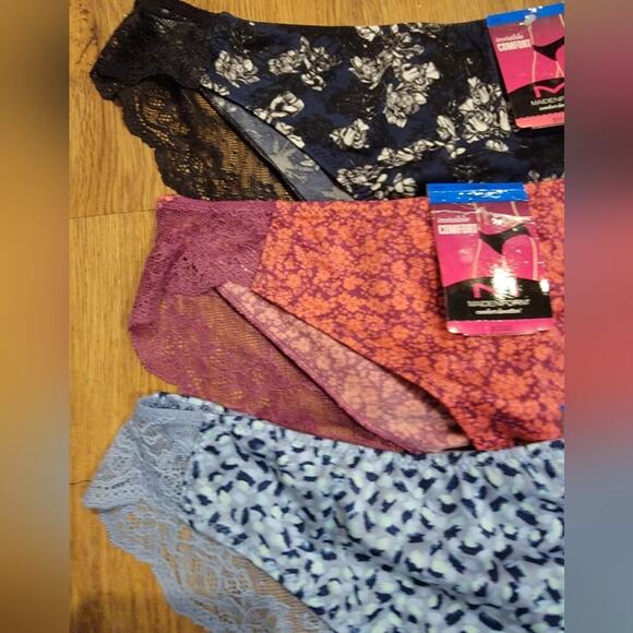 3 Pairs of Women XL Maidenform Comfort Devotion Lace Tangas - Picture 5 of 13